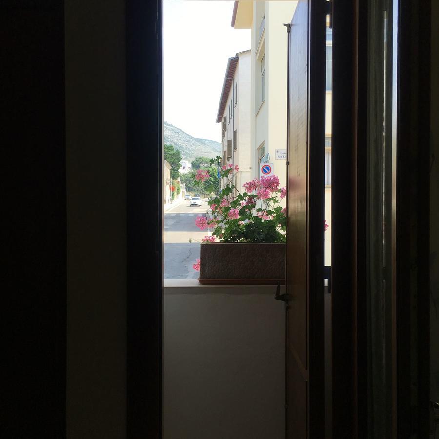La Conchiglia Hotel Sperlonga Exterior photo
